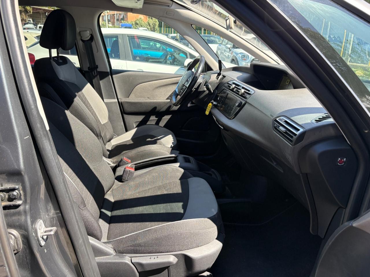 Citroen C4 Picasso H:D:I ---7-p.o.s.t.i.