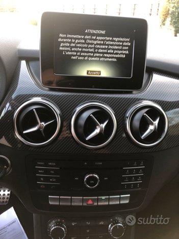 Mercedes-benz B 200 premium