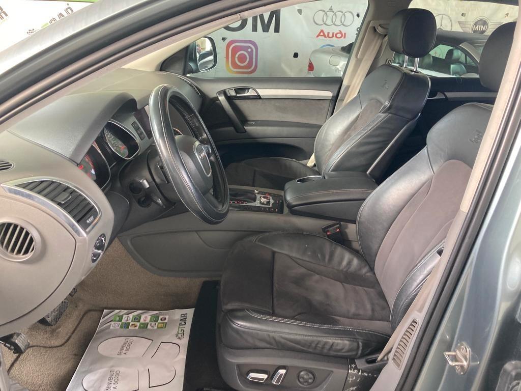 Audi Q7 3.0 V6 TDI 233CV quattro tiptronic