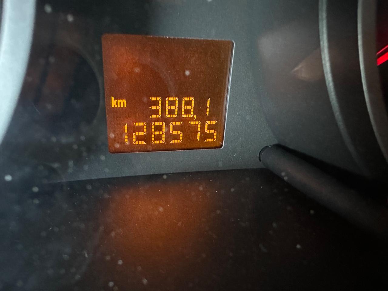Opel Corsa 1.2benz. Cambio automatico 128.000km