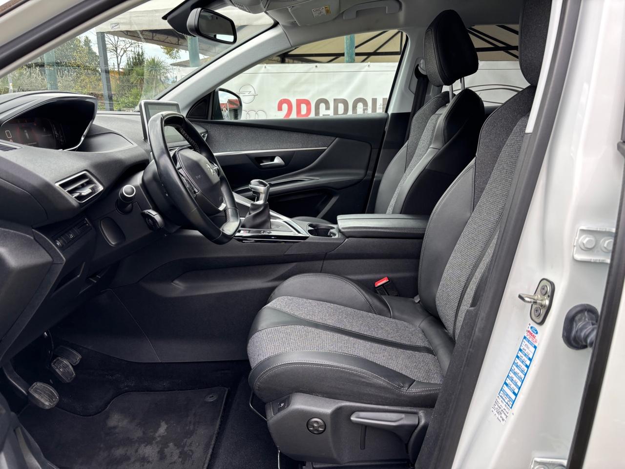 Peugeot 3008 1.5 BlueHDi 130CV S&S Allure-2020