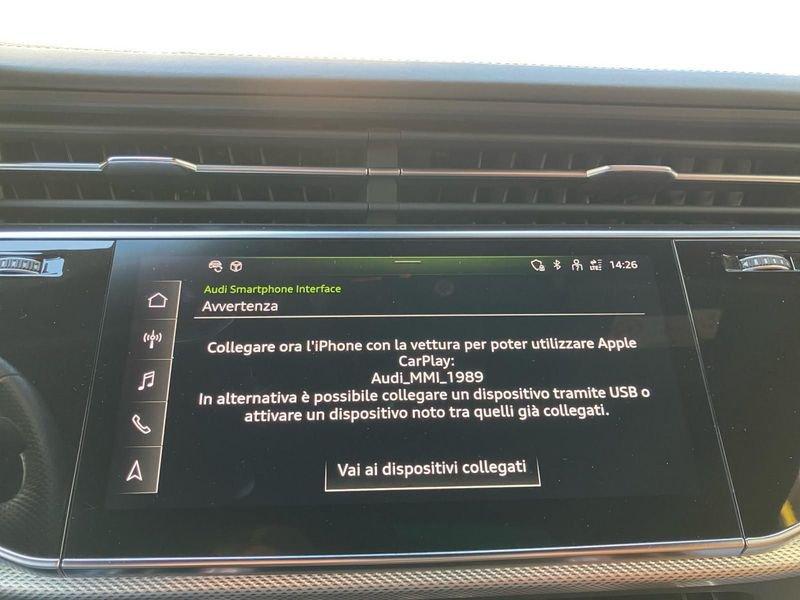 Audi Q8 RS TFSI V8 quattro tiptronic