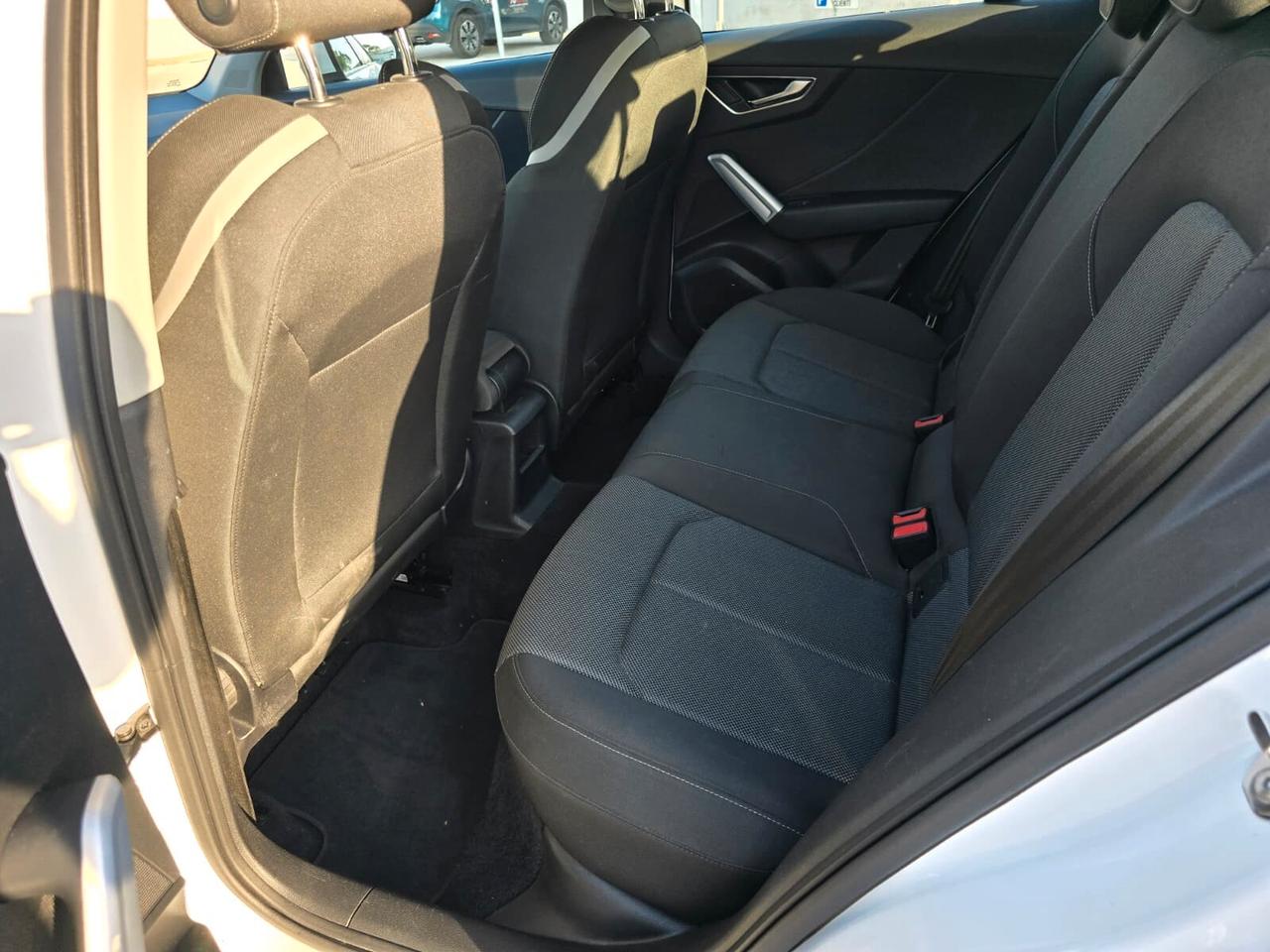 Audi Q2 30 1.6 tdi Admired s-tronic my20