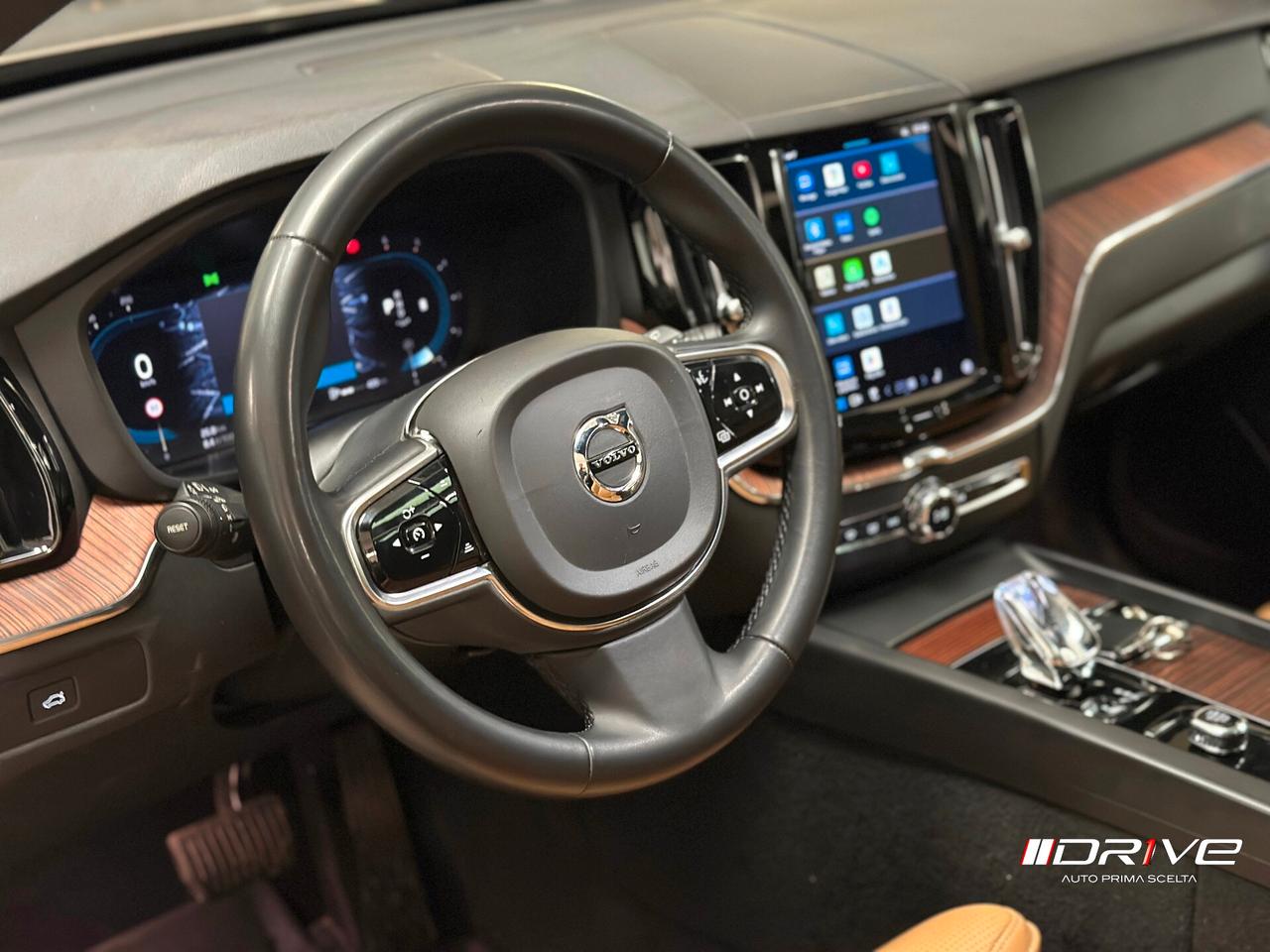 VOLVO XC60 (2017-->) XC60 B4 (d) AWD automatico...