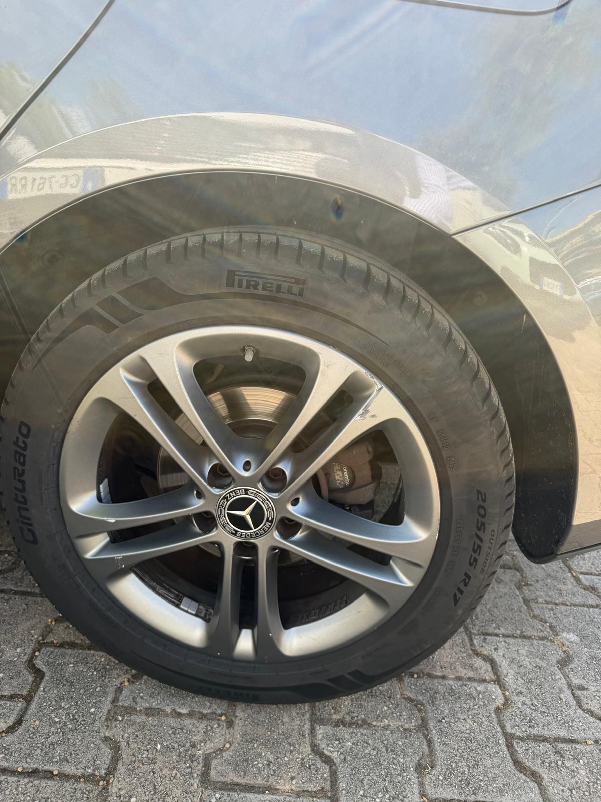 Mercedes-benz B 180 d Automatic Business Extra