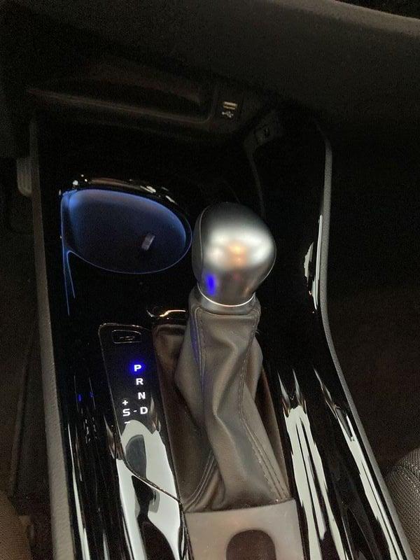 Toyota C-HR C-HR 2.0 Hybrid E-CVT Trend