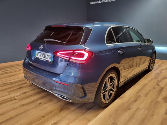 MERCEDES-BENZ A 180 d Automatic Premium