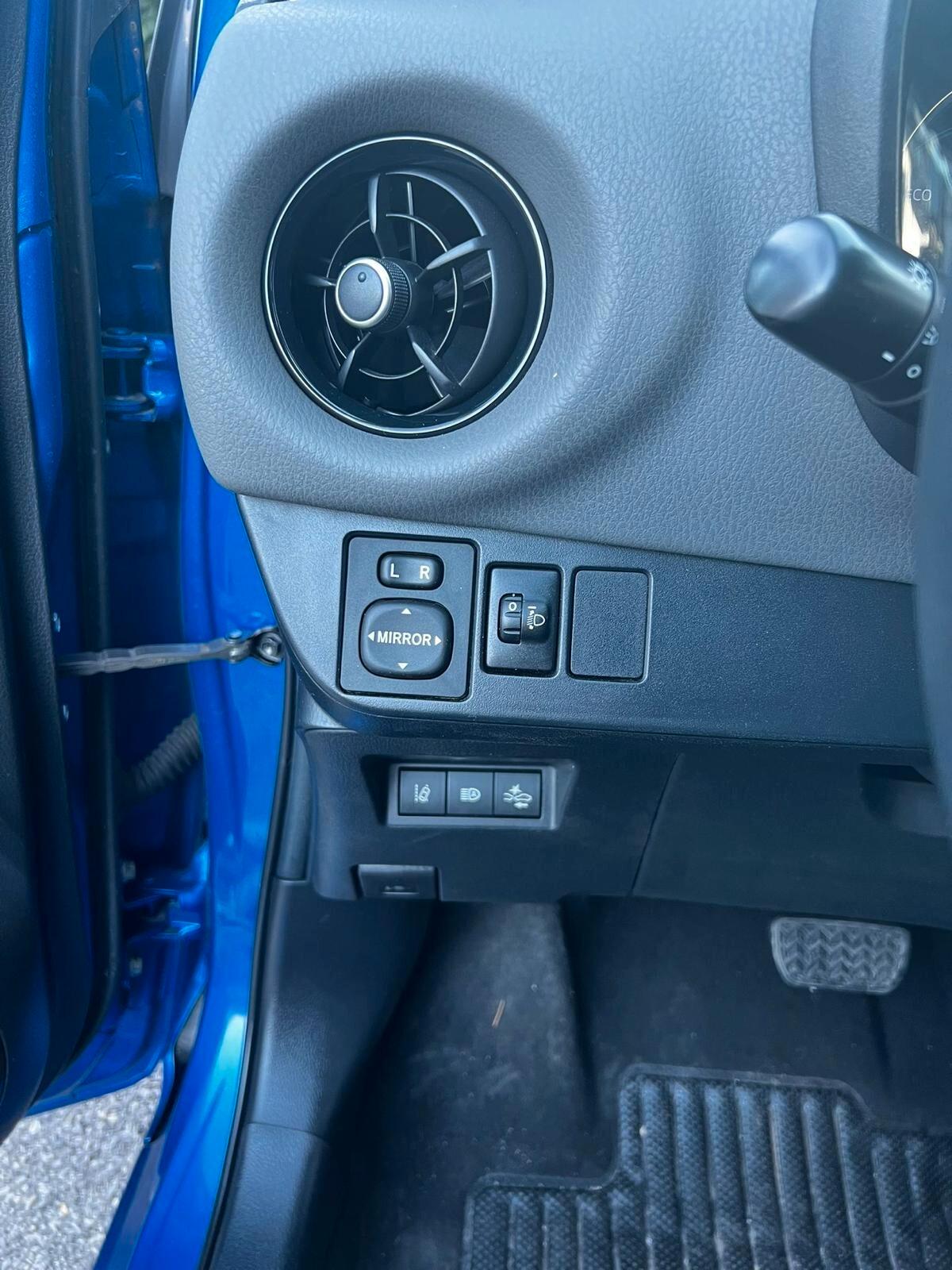 Toyota Yaris 1.5 Hybrid 5 porte Active