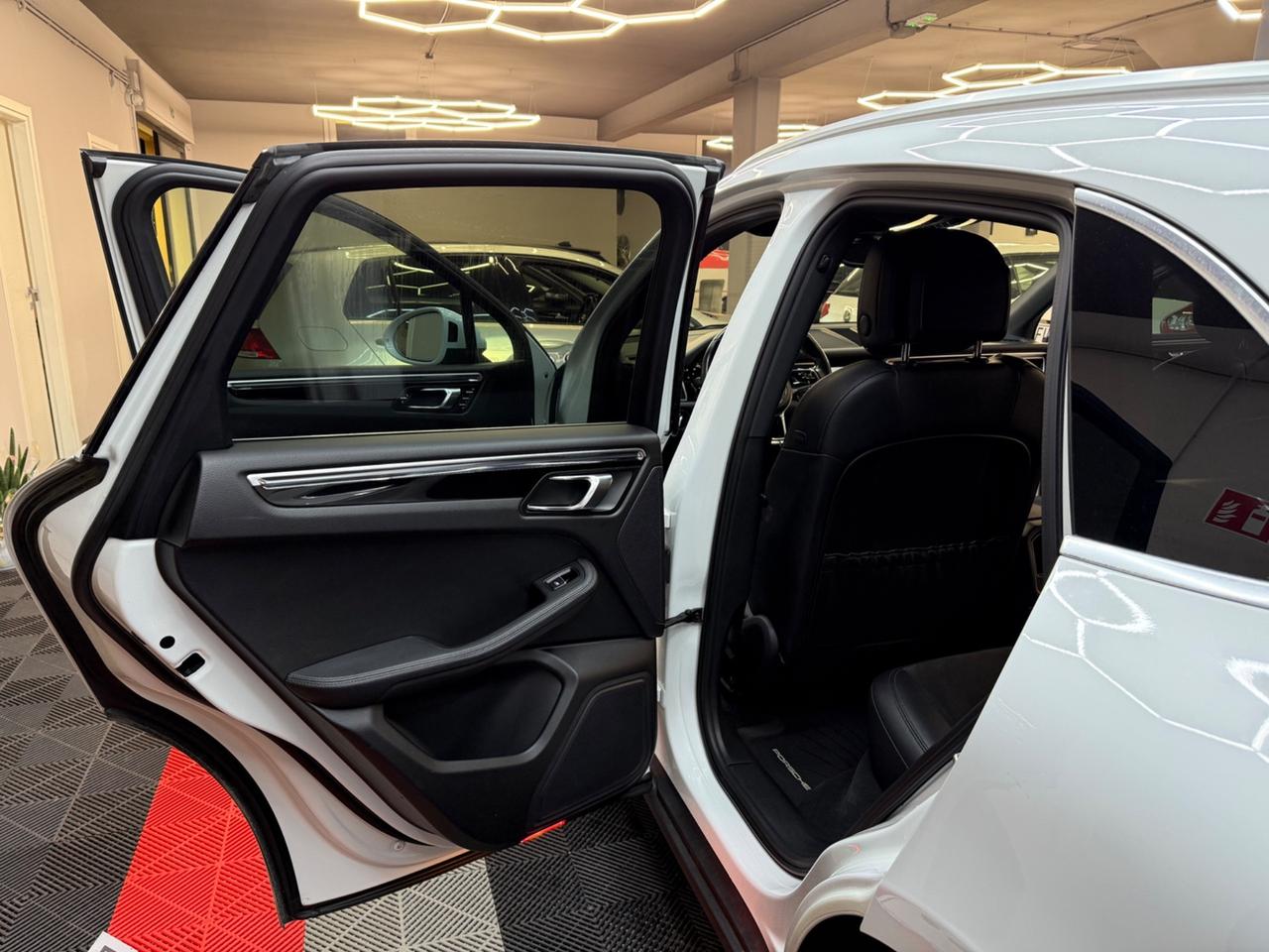 Porsche Macan 3.0 Diesel - FABIANOAUTO