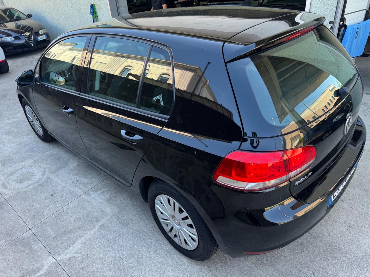 Volkswagen Golf 1.6 TDI DPF 5p. Highline