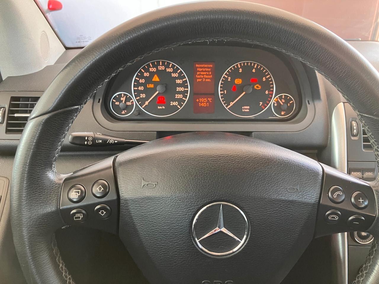Mercedes-benz A 160 NEOPATENTATI EURO 5 BENZINA
