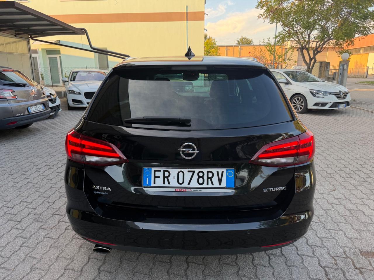 Opel Astra 1.6 BiTurbo CDTi Start&Stop Sports Tourer Dynamic