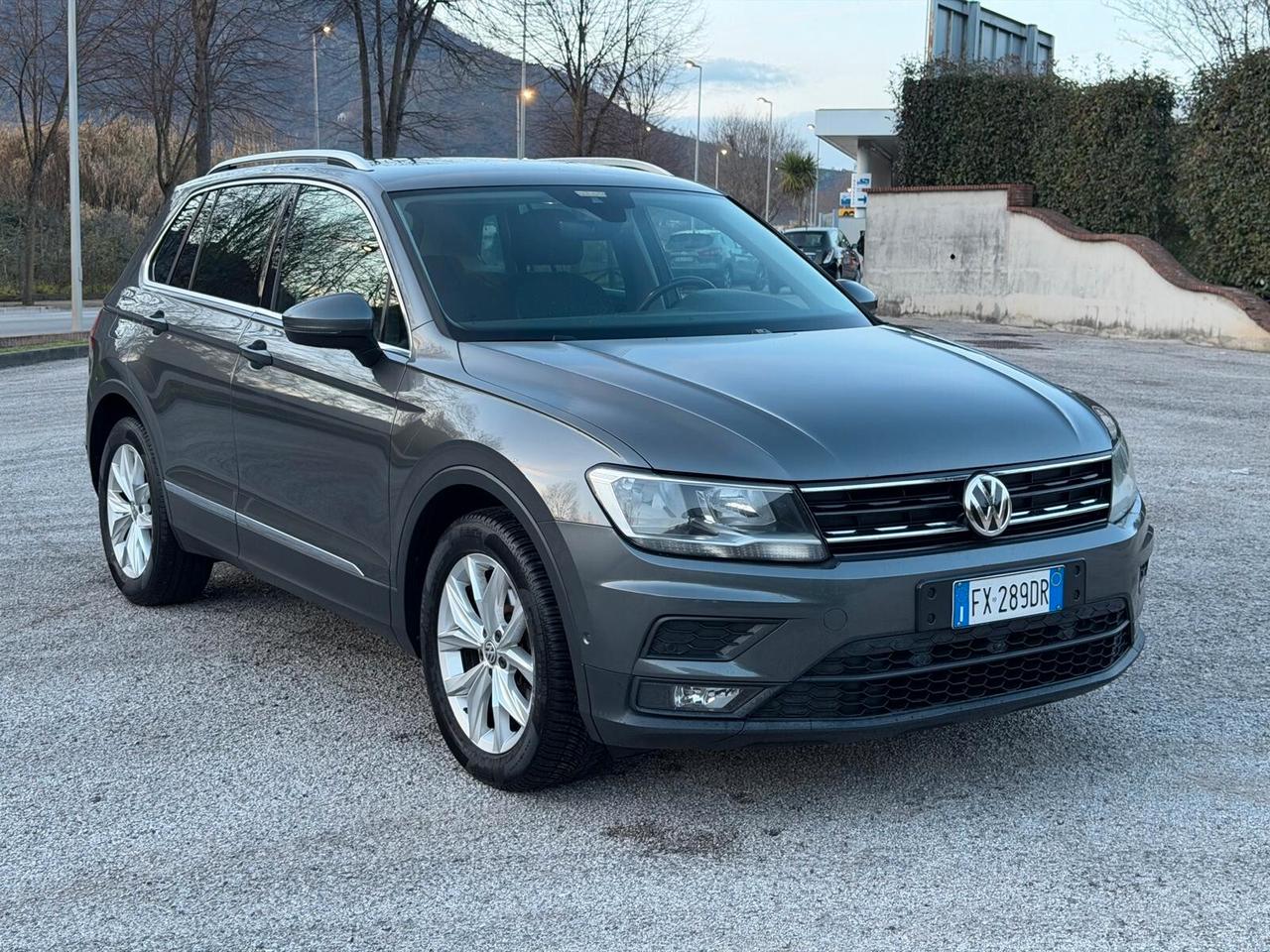 Volkswagen Tiguan 2.0 TDI SCR DSG Business BlueMotion Technology