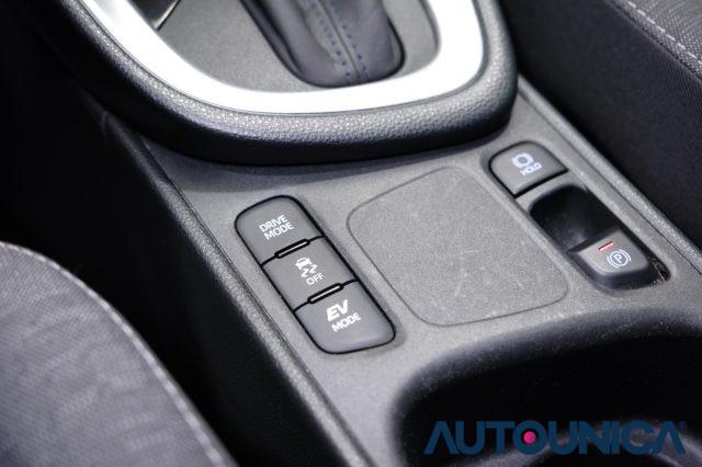 TOYOTA Yaris 1.5 HYBRID 5 PORTE TREND FARI LED NEOPATENTATI