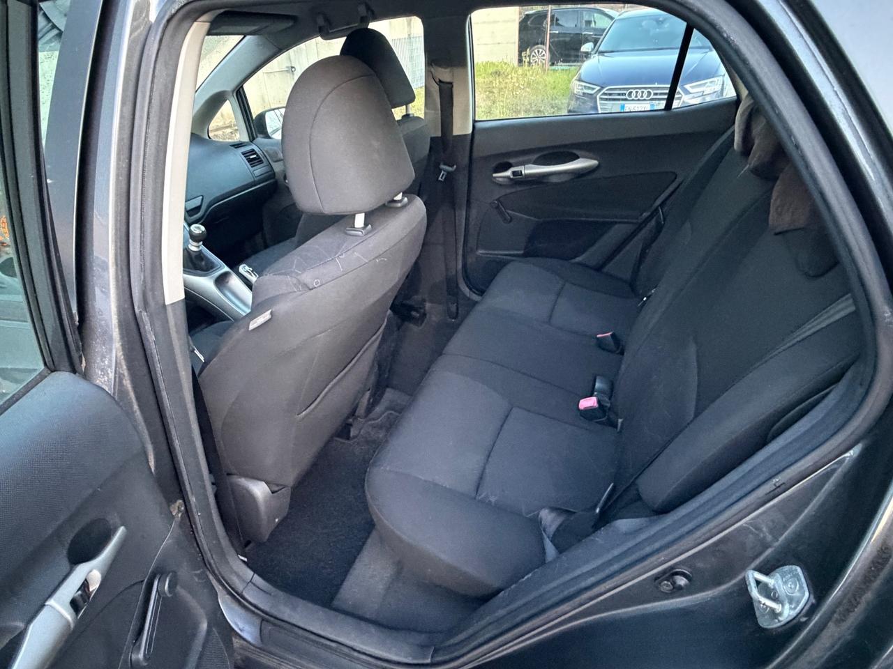 Toyota Auris 1.3 L 5 porte Sol