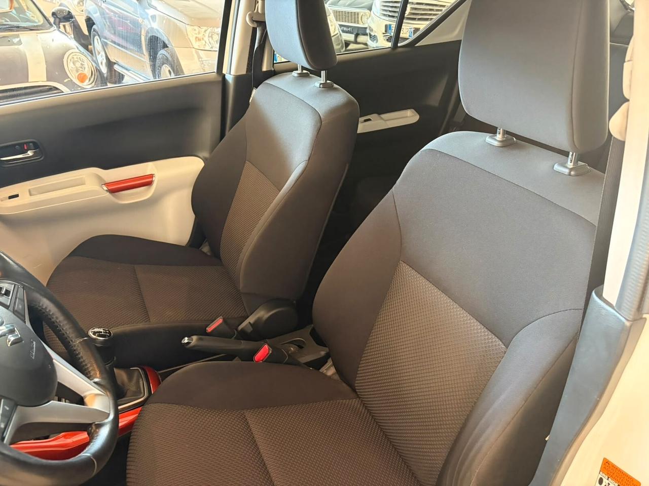 Suzuki Ignis 1.2 Dualjet Top