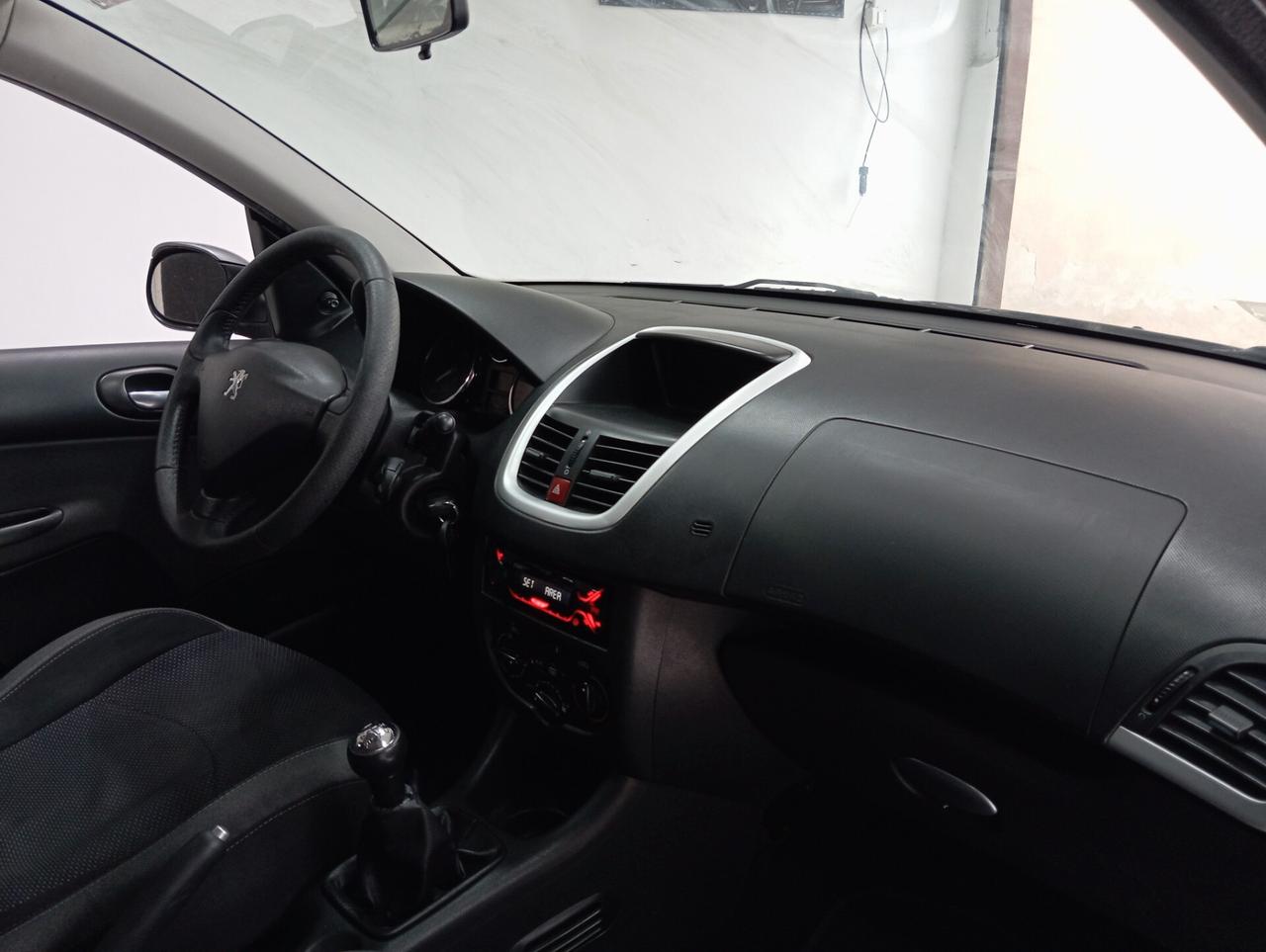 Peugeot 206 Plus 1.4 Diesel 2010 CON GARANZIA