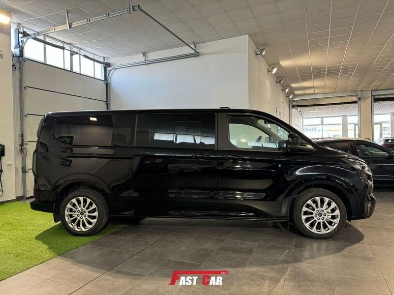 Ford Tourneo Custom 320 2.0 EcoBlue 170CV aut. PL Titanium