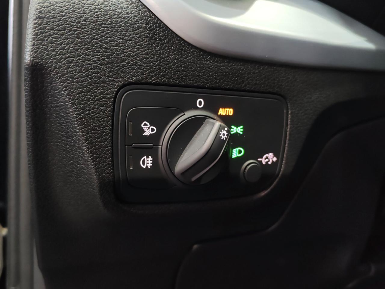 Audi Q2 30 TDI S tronic 2020