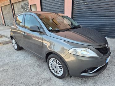 Lancia Ypsilon 1.3 MJT 95 CV 5 porte 2016