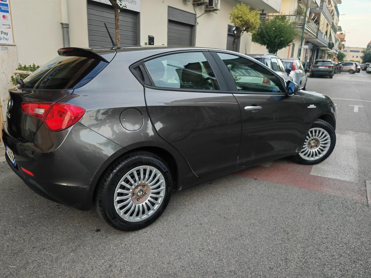 ALFA ROMEO GIULIETTA 1.6 JTDM-2 CV105 KW77 PROGRESSION