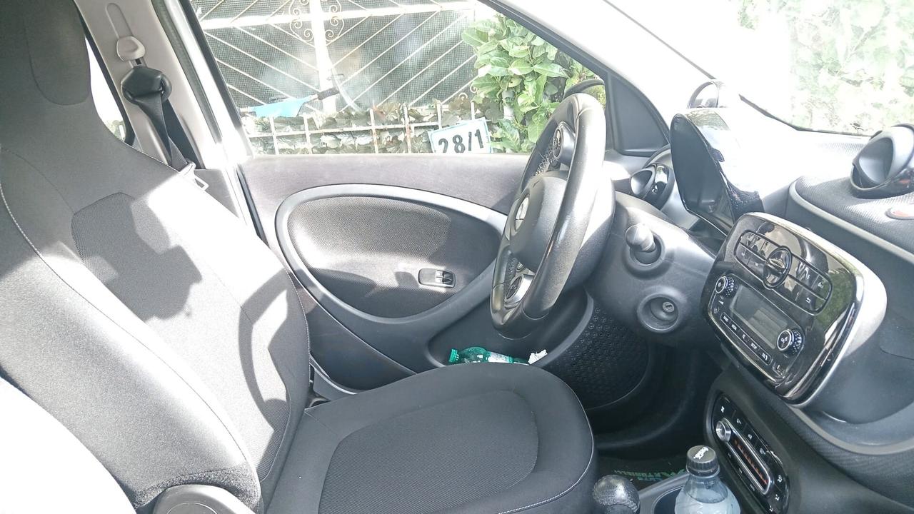 Smart ForFour 70 1.0 Passion
