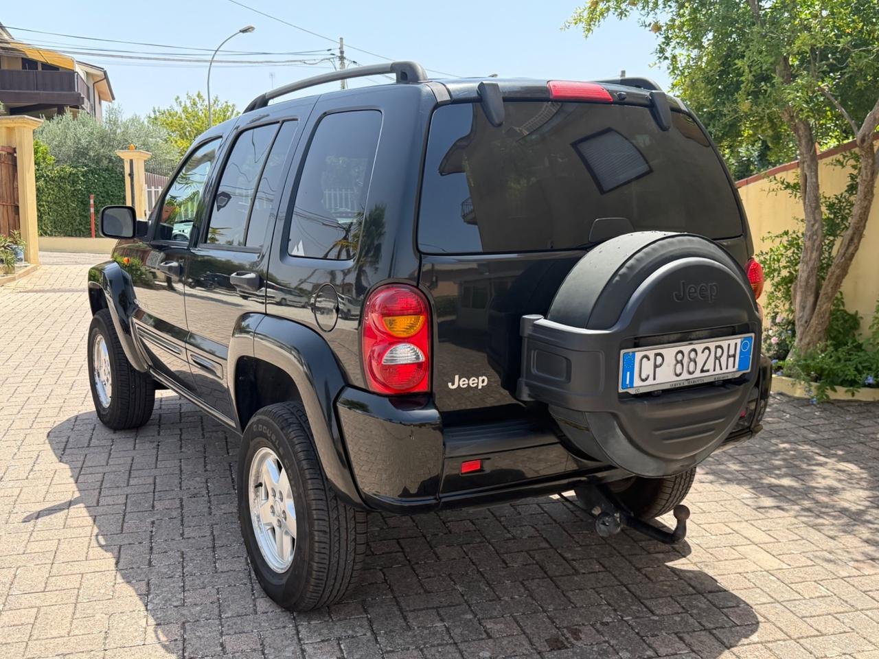 Jeep Cherokee 2.5 CRD Sport