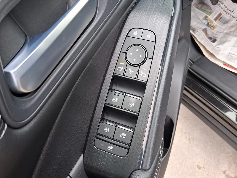 Nissan Qashqai MHEV 140 CV Business (631)