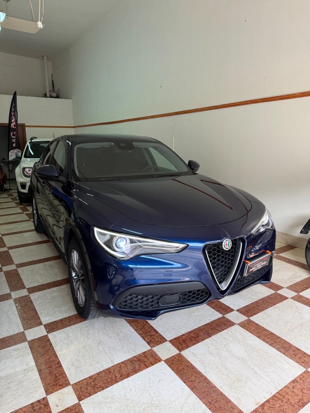 Alfa Romeo Stelvio Rosso edizione