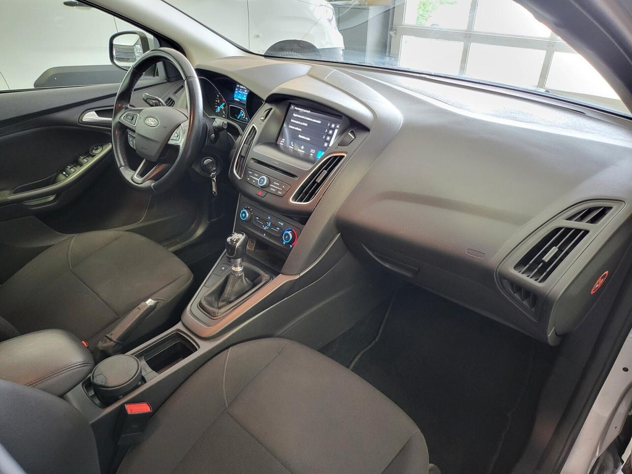 Ford Focus 1.5 TDCi 120 CV Start&Stop SW AUTOCARRO N1 4posti