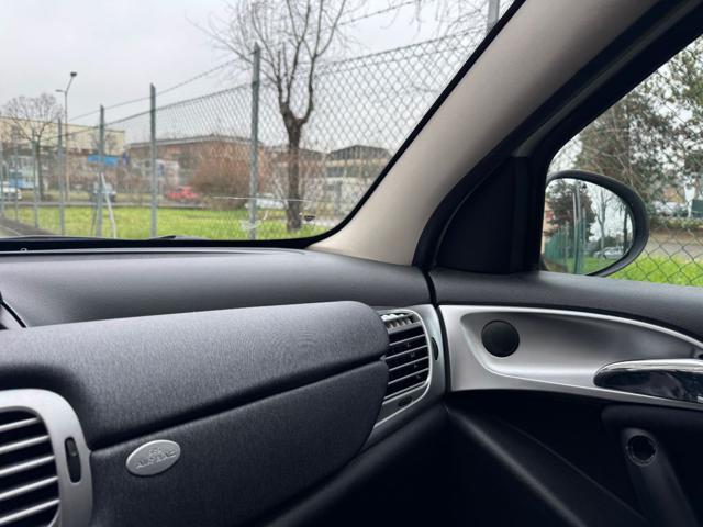 LANCIA Ypsilon 1.2 69 CV 5 porte Unyca