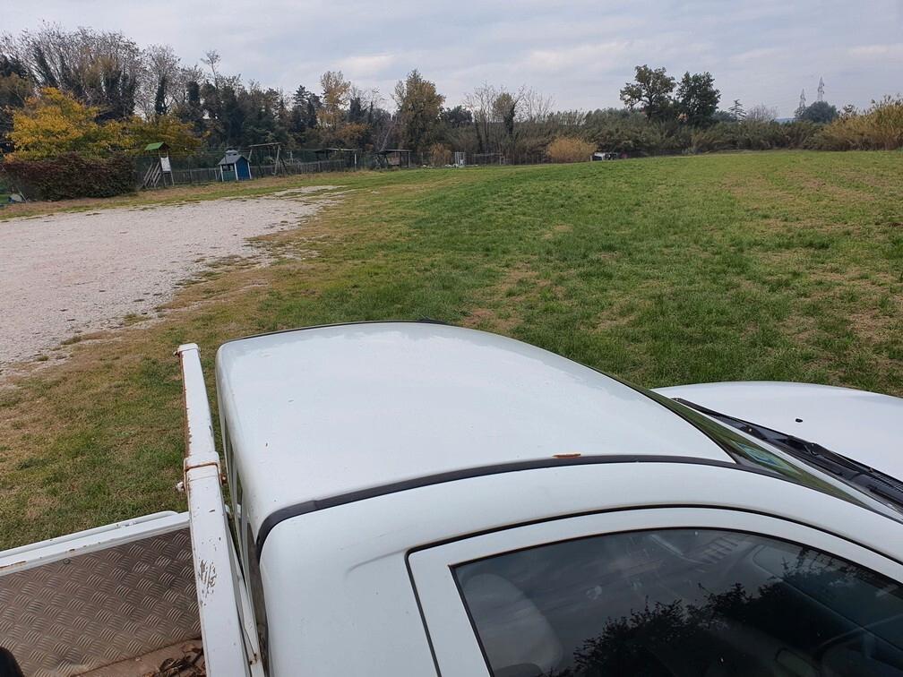 Mitsubishi L200 2.5 DID 4WD RD LOCK Cassone 2,20 m