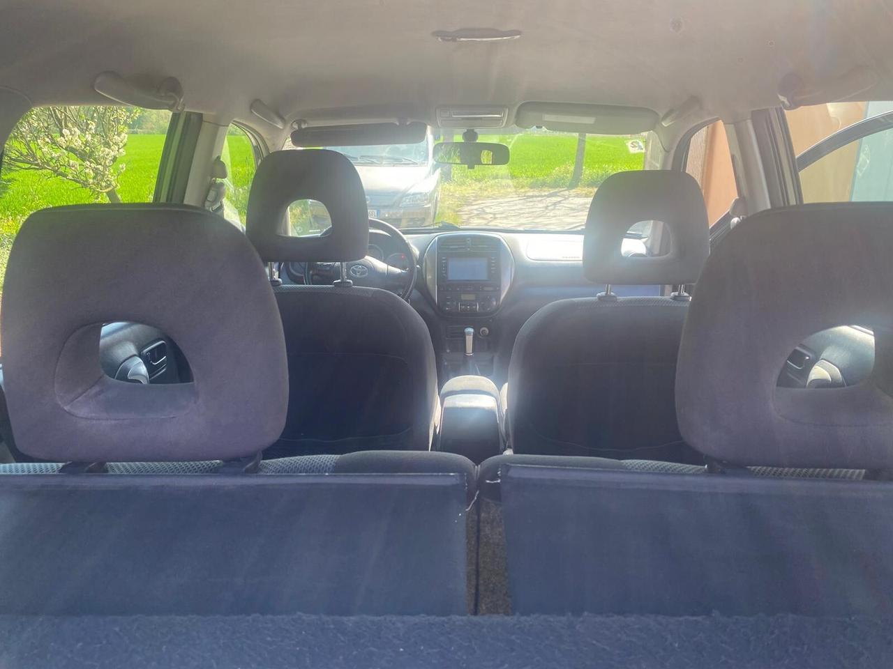 TOYOTA RAV4 2.0 Tdi D-4D TUTTI I LAVORI ESEGUITI