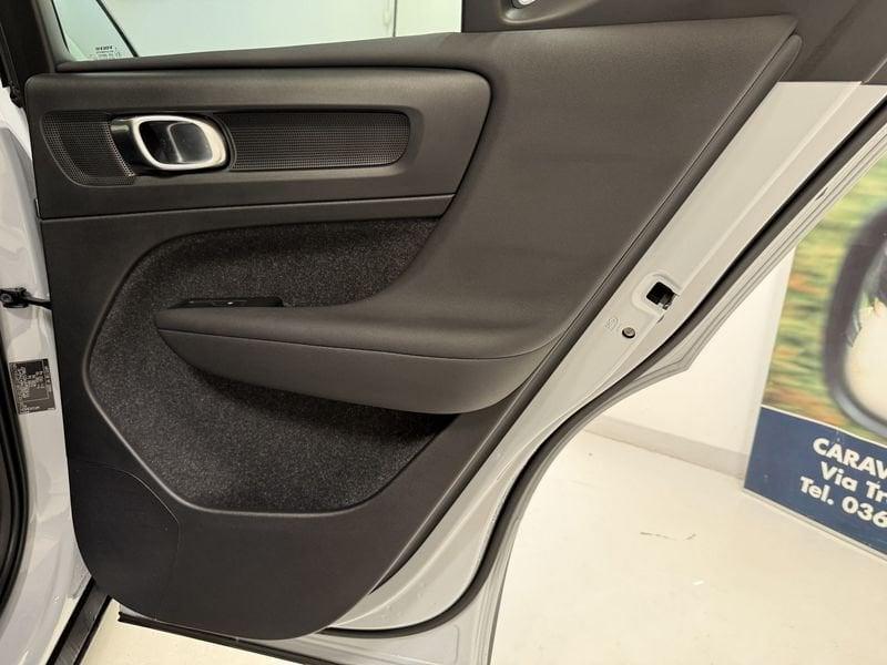 Volvo XC40 Recharge T4 Plug-in Hybrid auto Recharge Inscription Expression