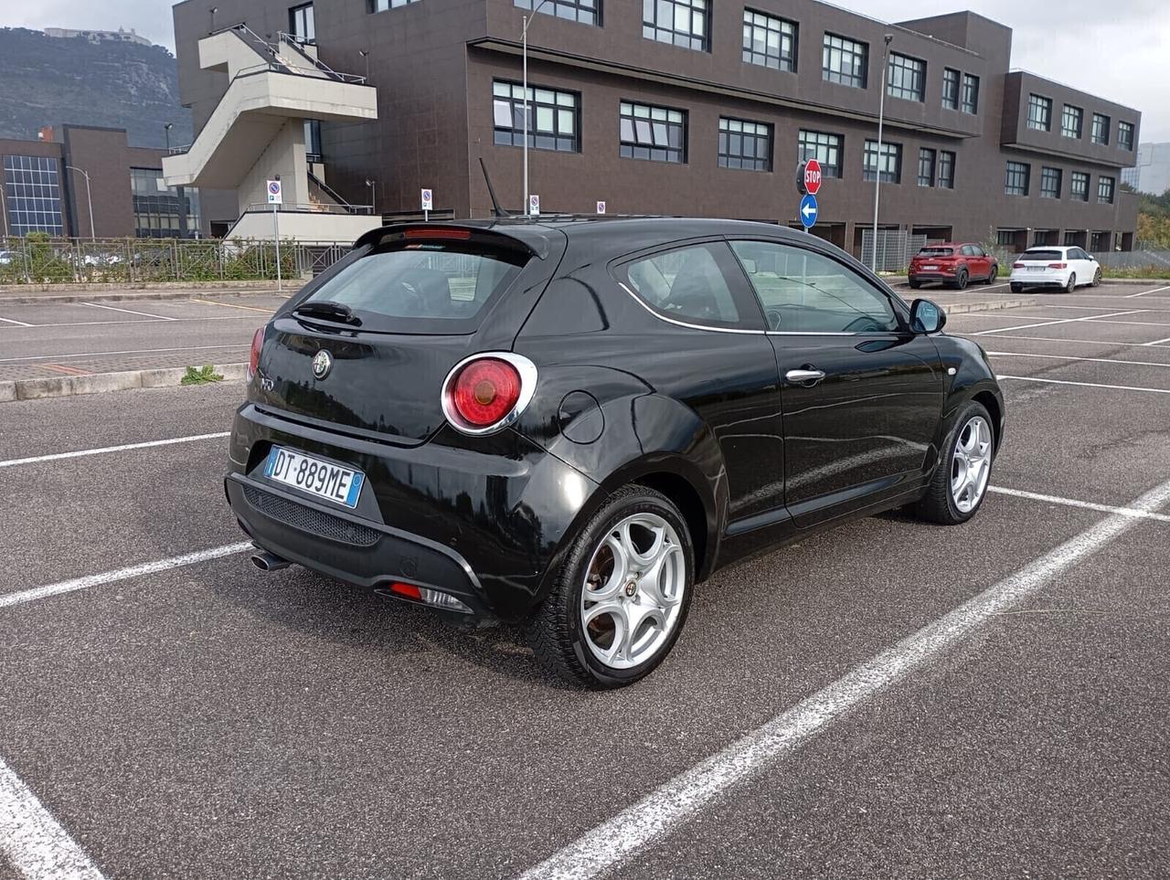 Alfa Romeo MiTo 1.4 78 CV Distinctive Sport Pack