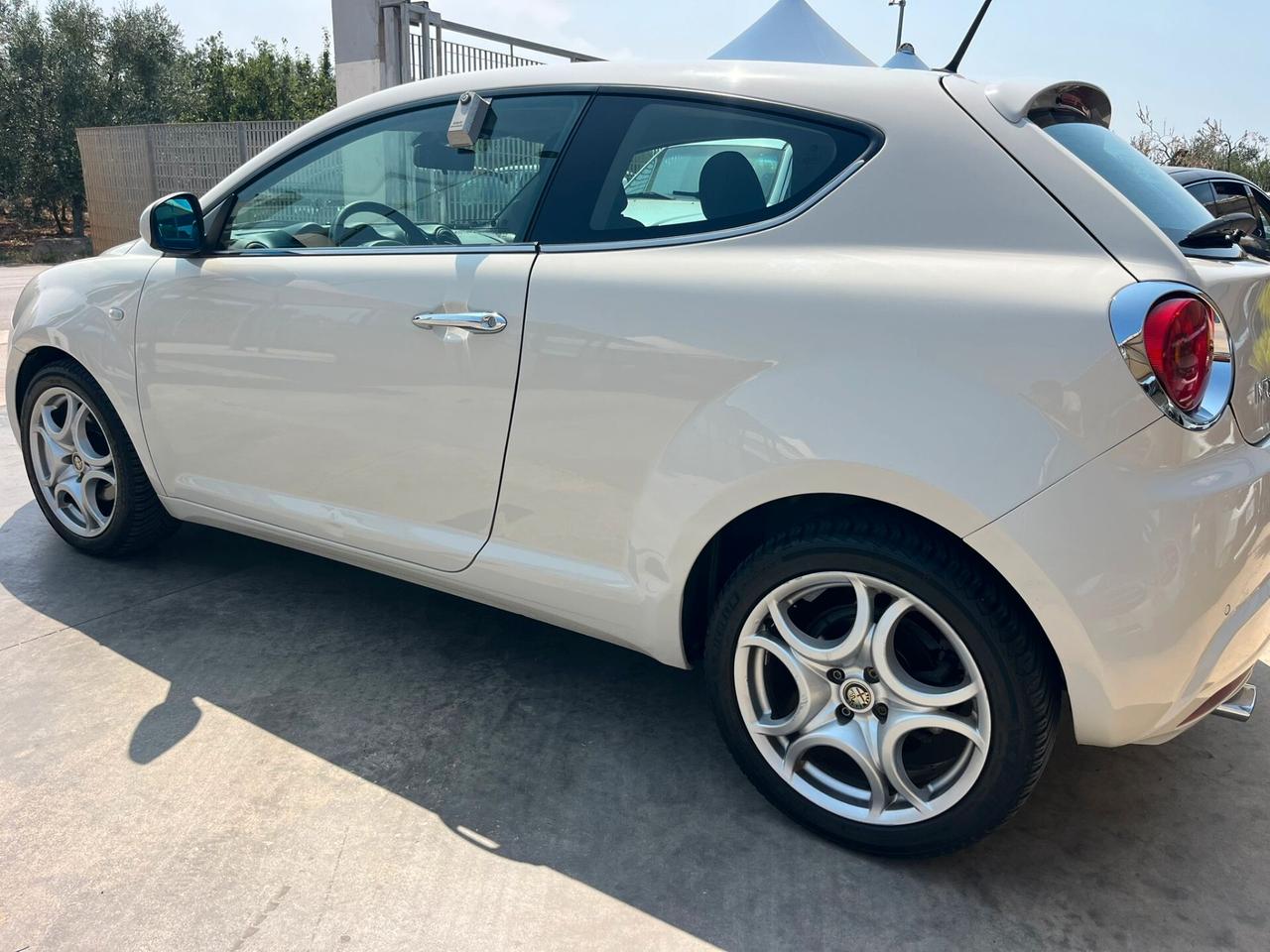 Alfa Romeo MiTo 1.3 JTDm 85 CV