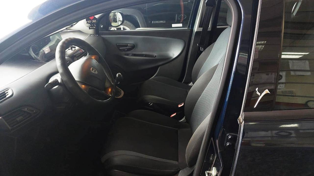 Lancia Ypsilon 1.2 UNICO PROPRIETARIO