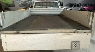 Nissan NP300 2.5 Dci King Cab Gancio traino