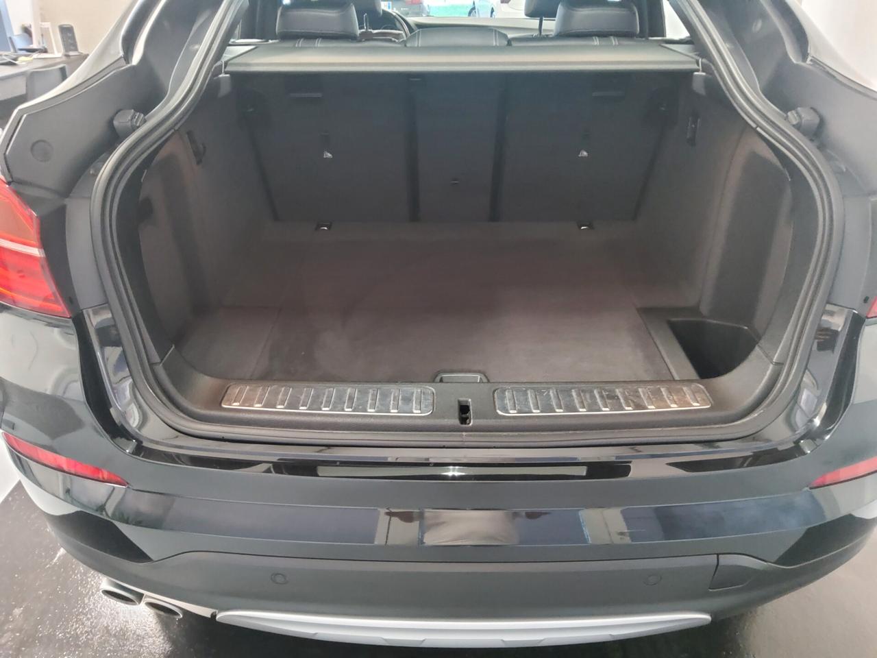 Bmw X4 xDrive30dA 258CV