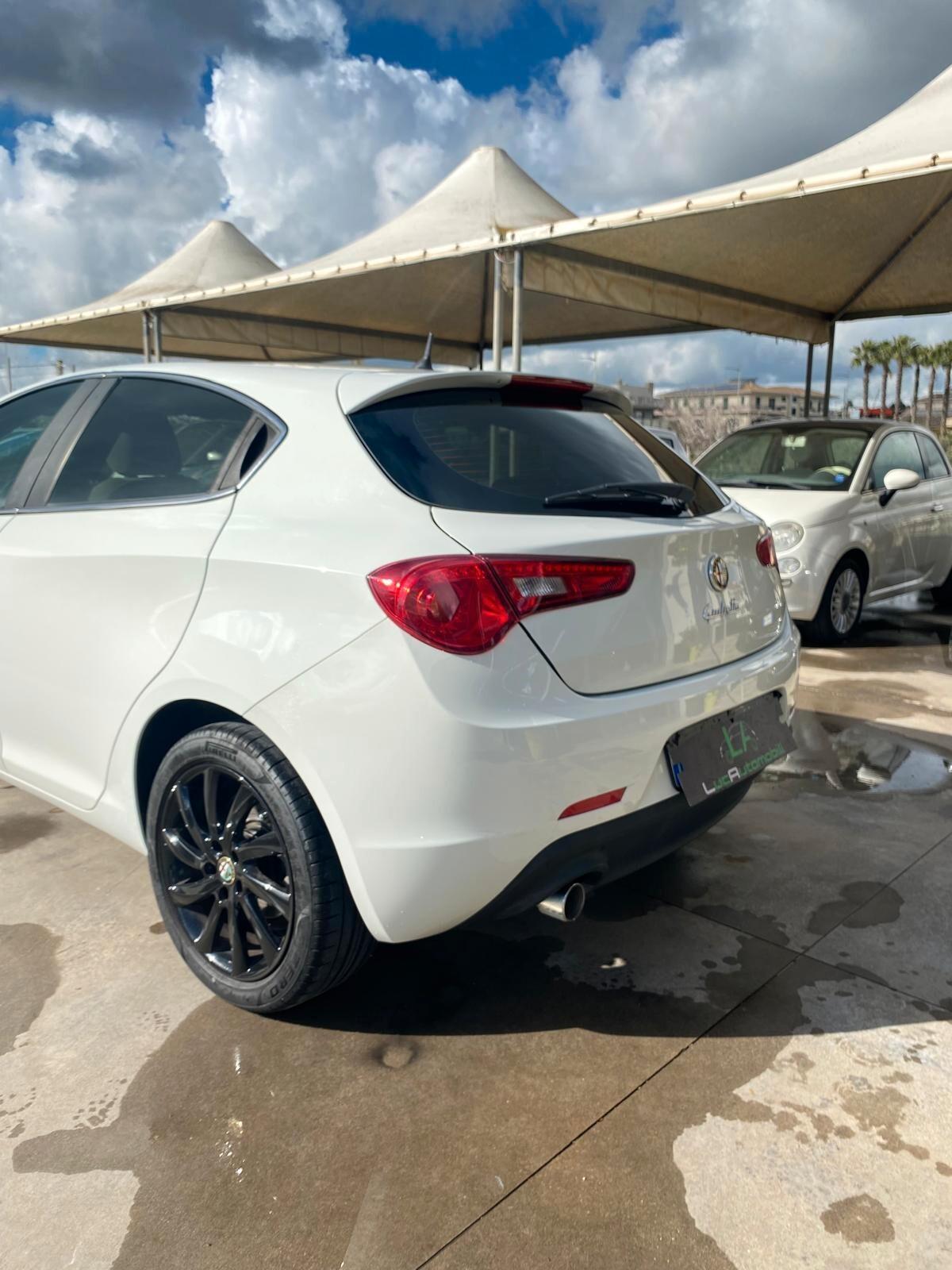 Alfa Romeo Giulietta 1.6 JTDm-2 105 CV Business