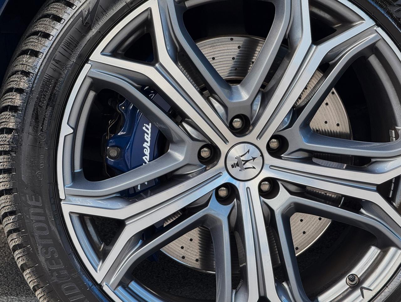 Maserati Levante 3.0 DS V6 Gransport 275CV TETTO 360