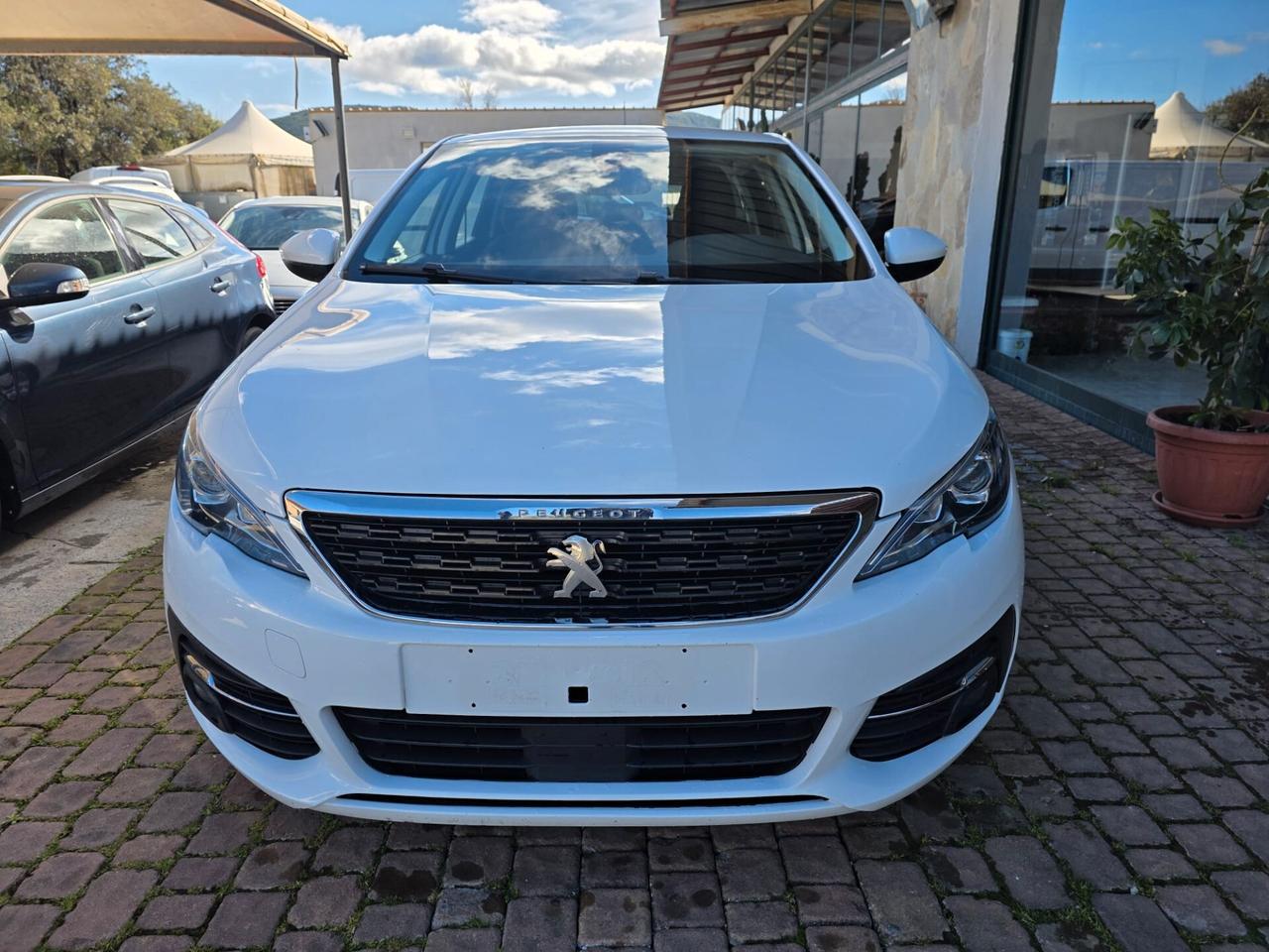 Peugeot 308 BlueHDi 100 S&S SW Business