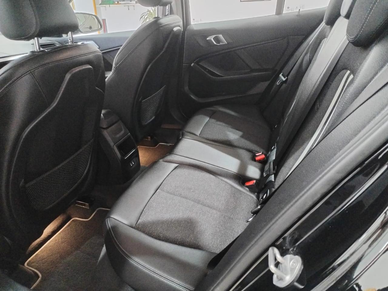 Bmw 118 118d 5p. Sport