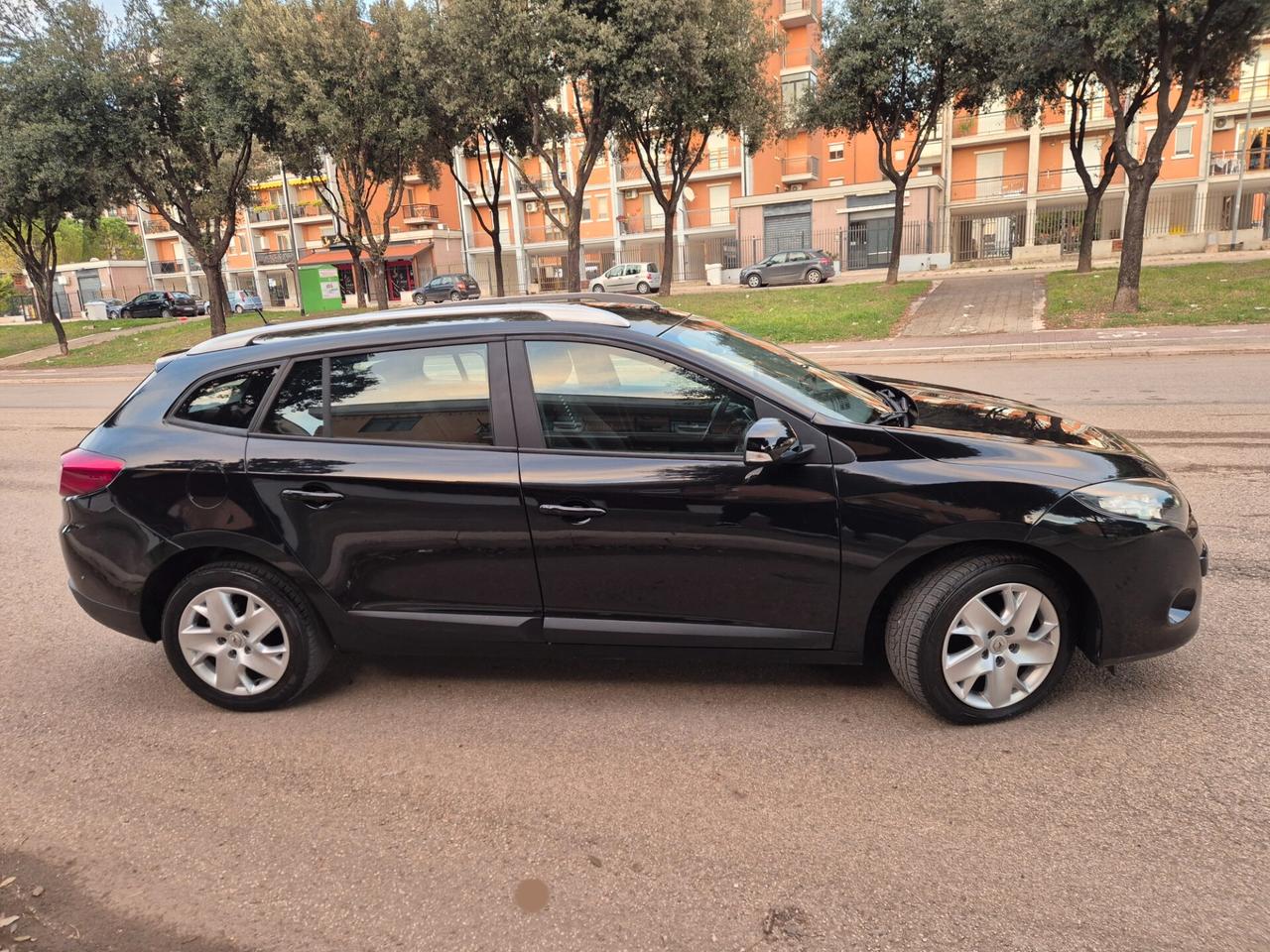 Renault Mégane 1.5 dCi 110CV sportour 2012