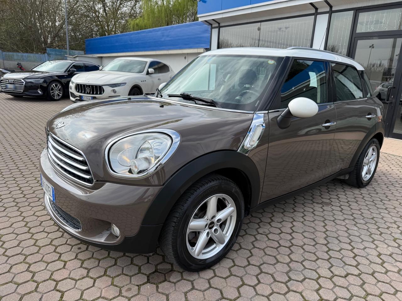 Mini One Countryman 2.0 Cooper D Automatica ADATTA AI NEOPATENTATI