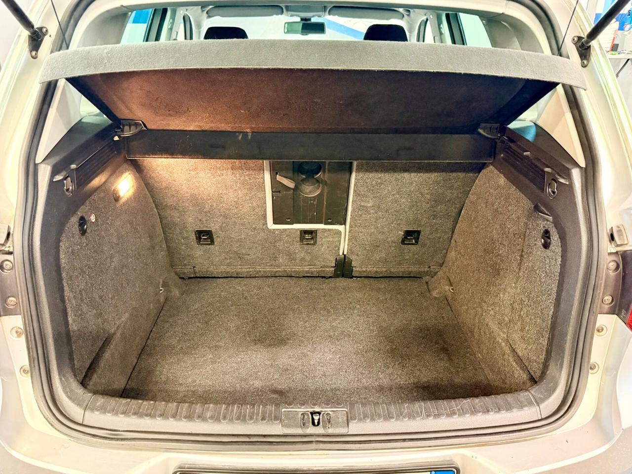 Volkswagen Tiguan 2.0 16V TDI DPF Sport & Style (18°)