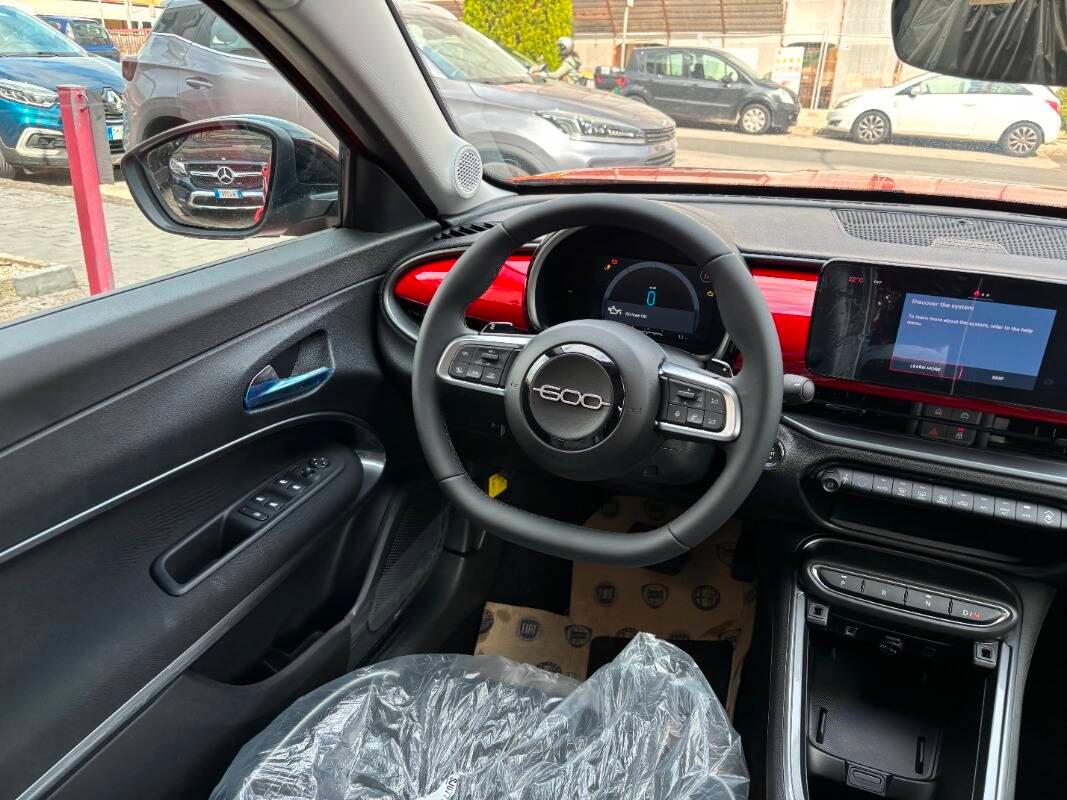 Fiat 600 1.2 hybrid Icon 110cv auto
