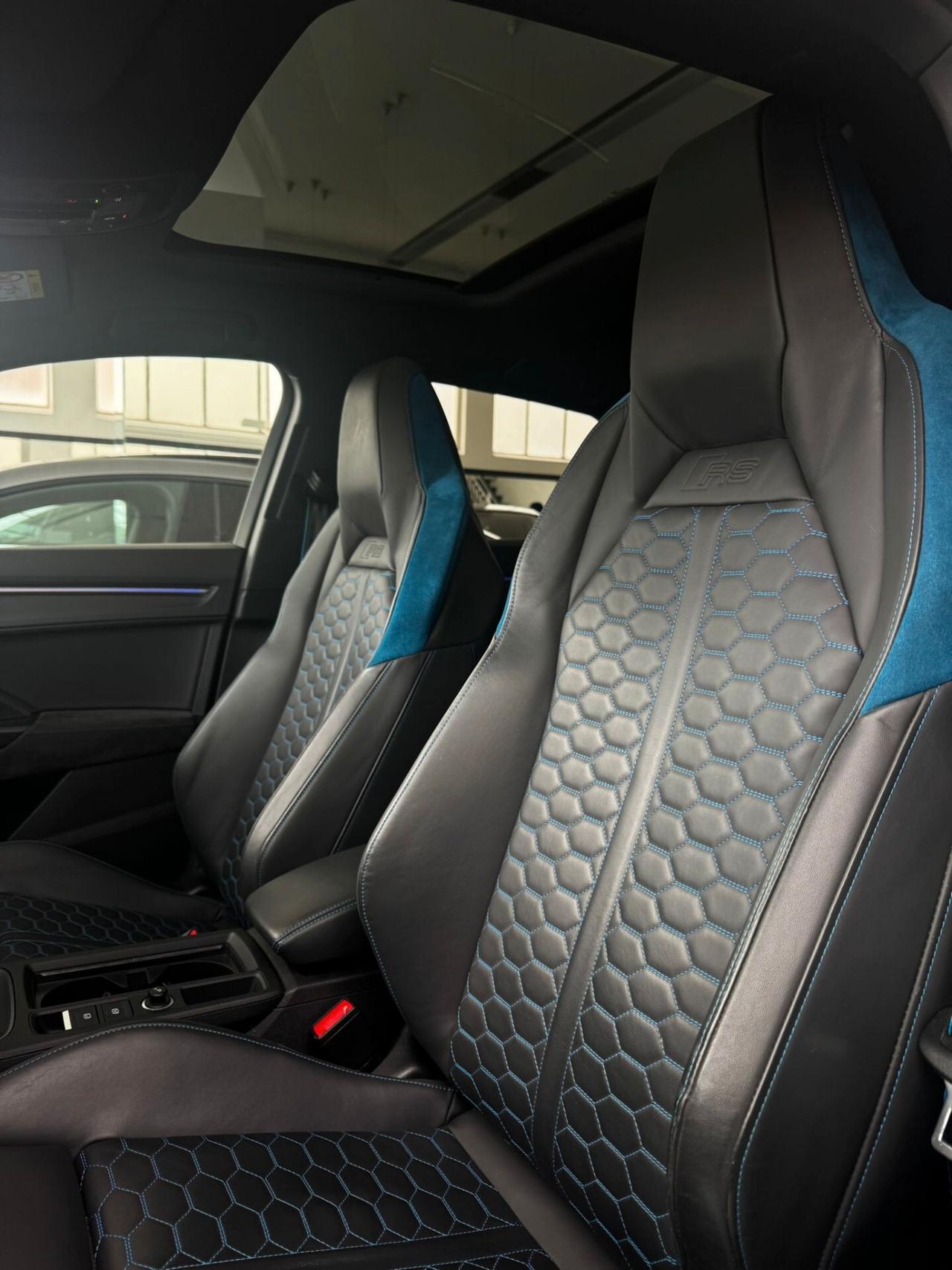 Audi Q3 RS SPB quattro S tronic Sline