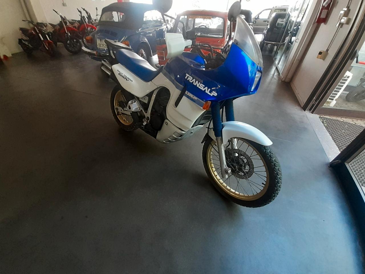 Honda Transalp 600