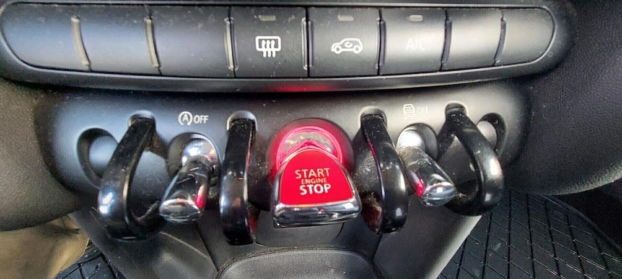 MINI ONE 1,5 DIESEL 95 CV HYPE LEGA TELEFONO SENSORI RADAR FULL LED IMPECCABILE X NEOPATENTATI